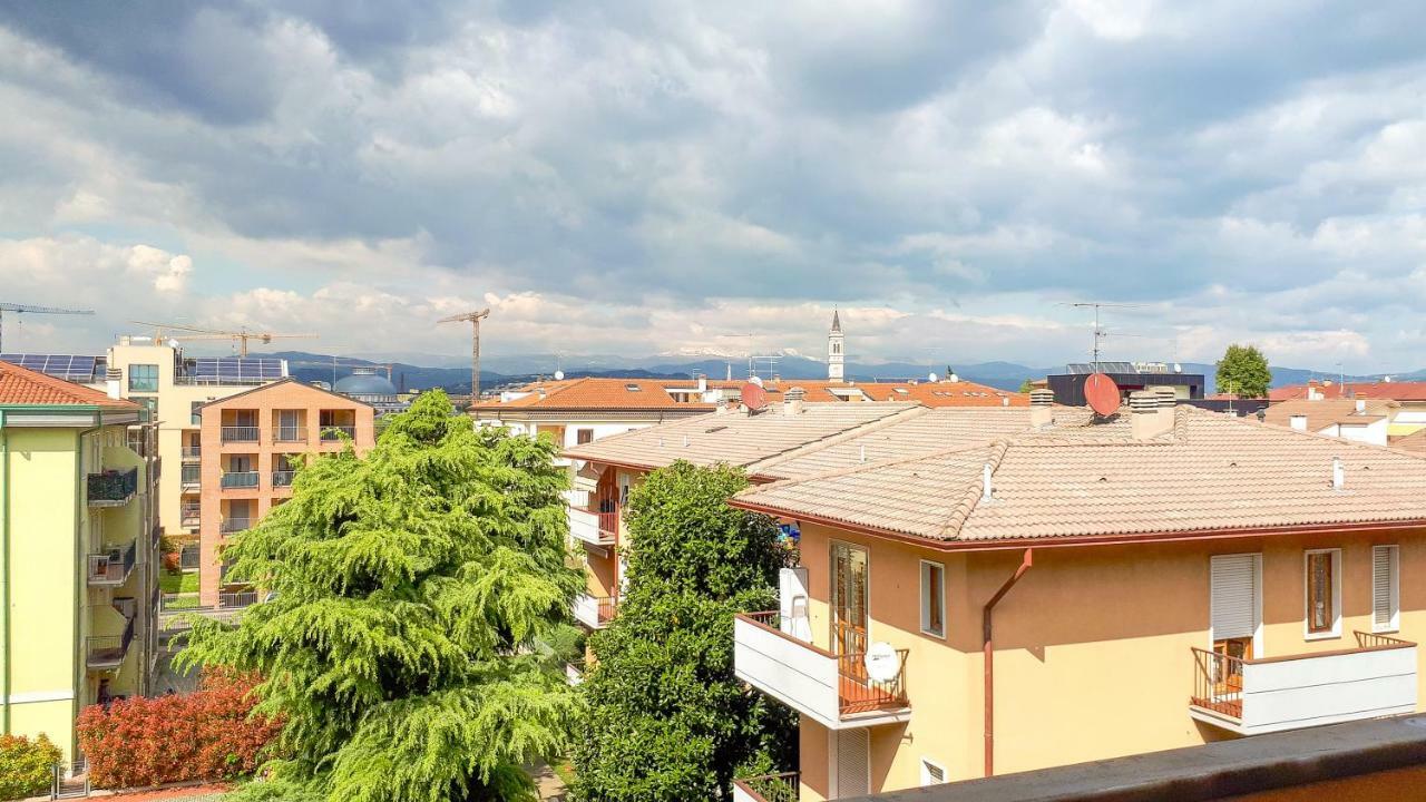 Attico Fiera Verona Bagian luar foto